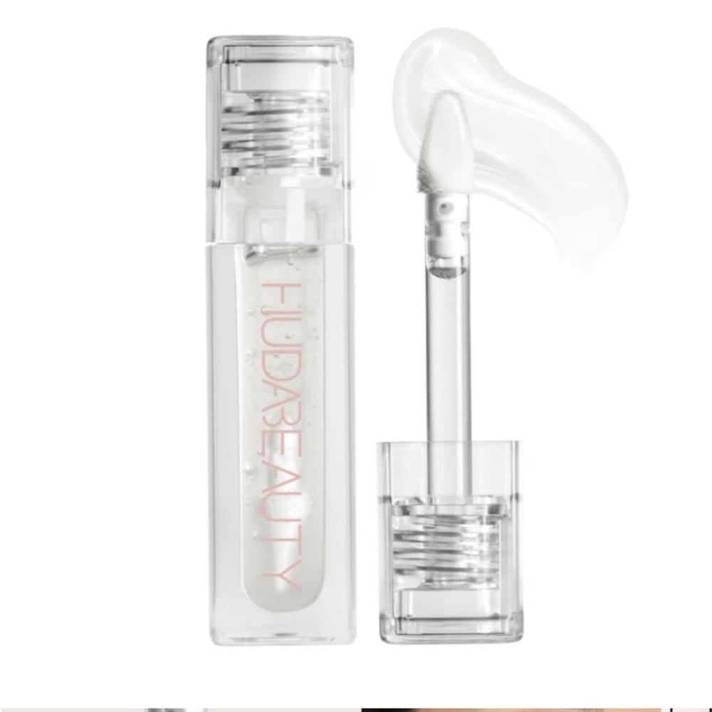 NEW✅Huda Beauty Glassy